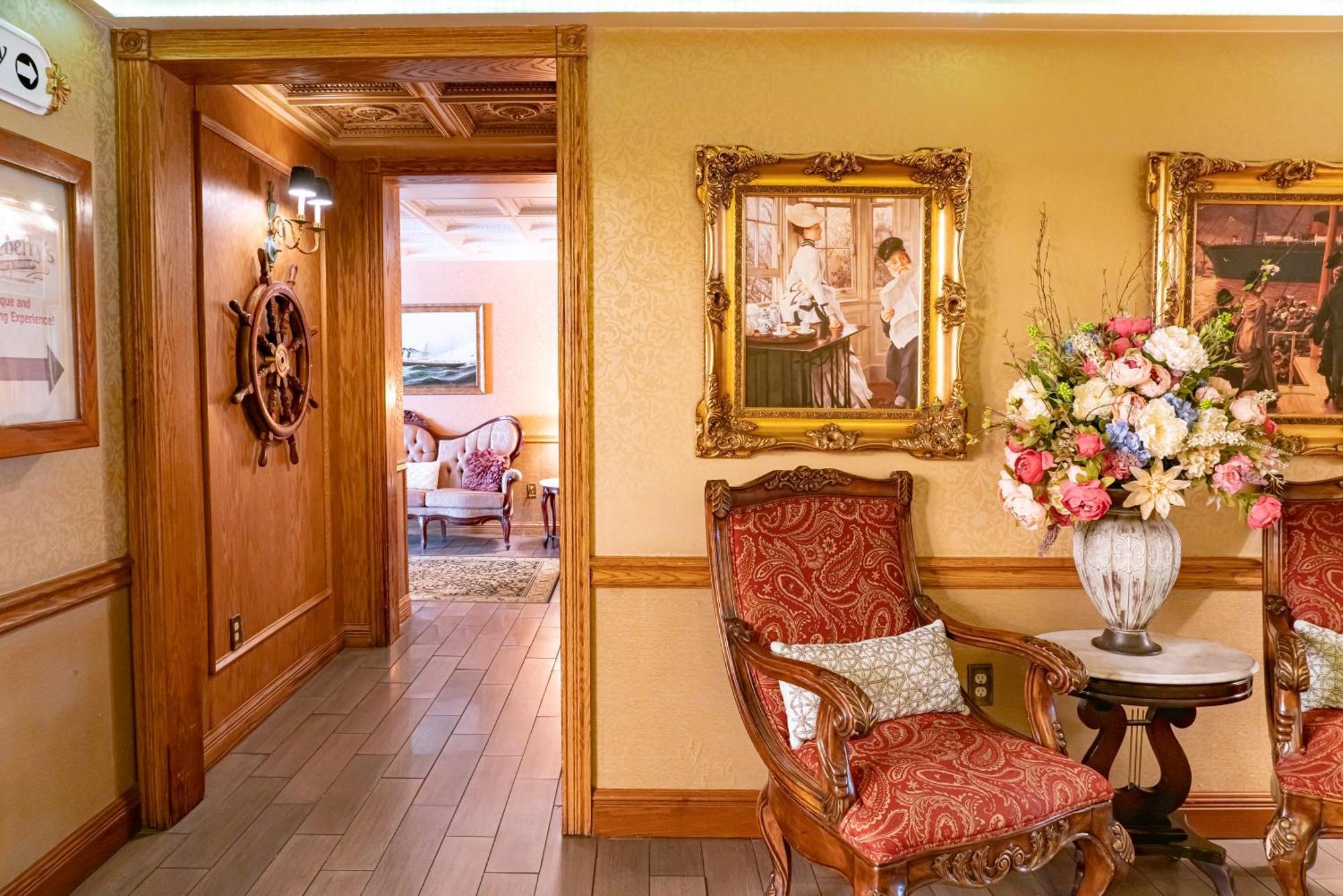 Hotel Fulton Steamboat