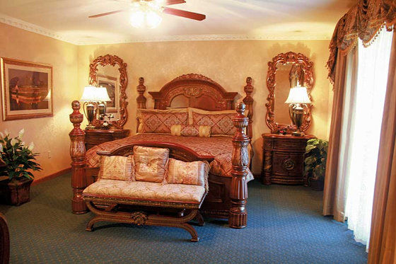 Fulton Steamboat Hotel